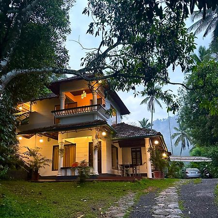 Thoppil Homestay Munnar Extérieur photo