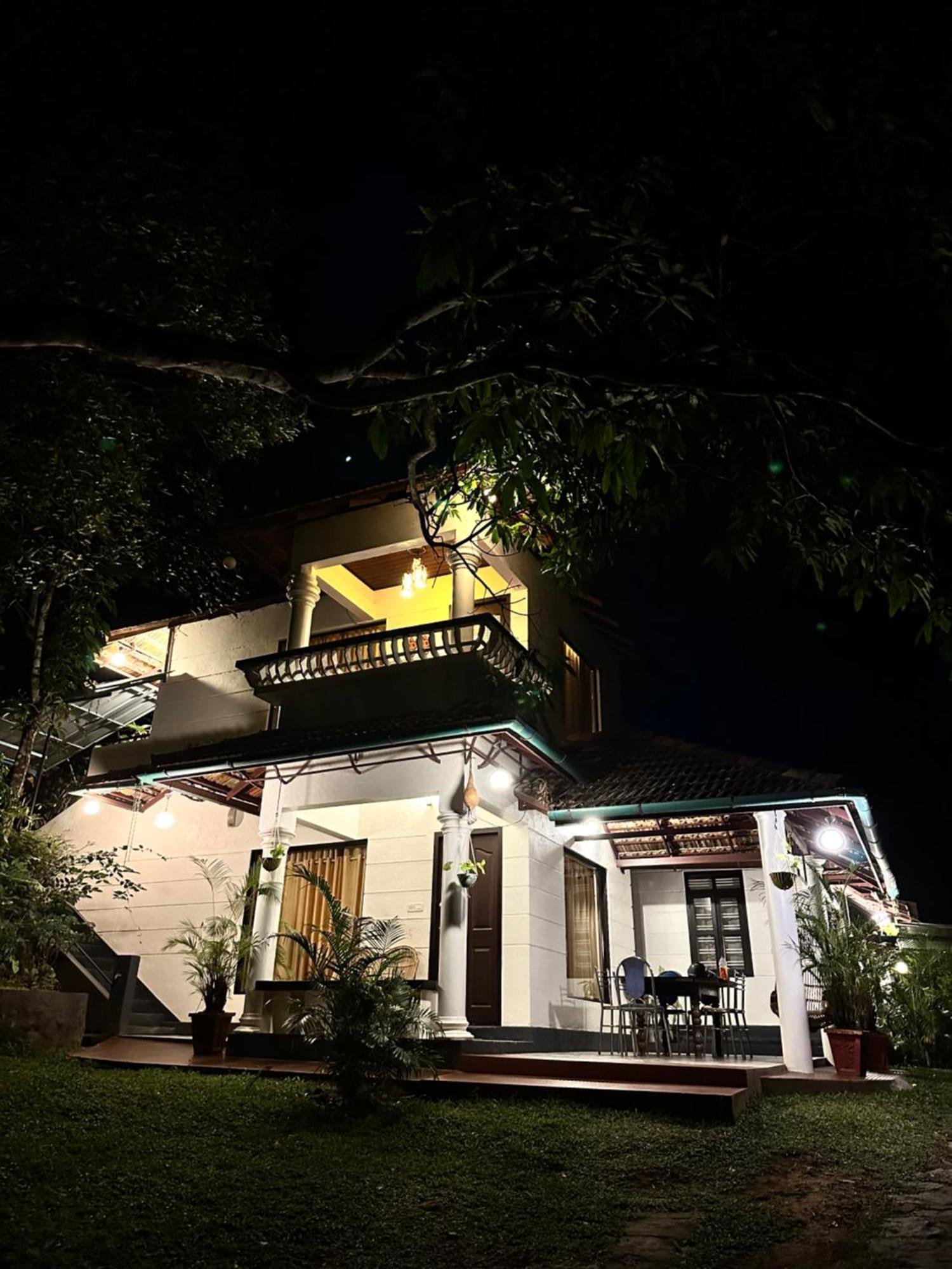Thoppil Homestay Munnar Extérieur photo