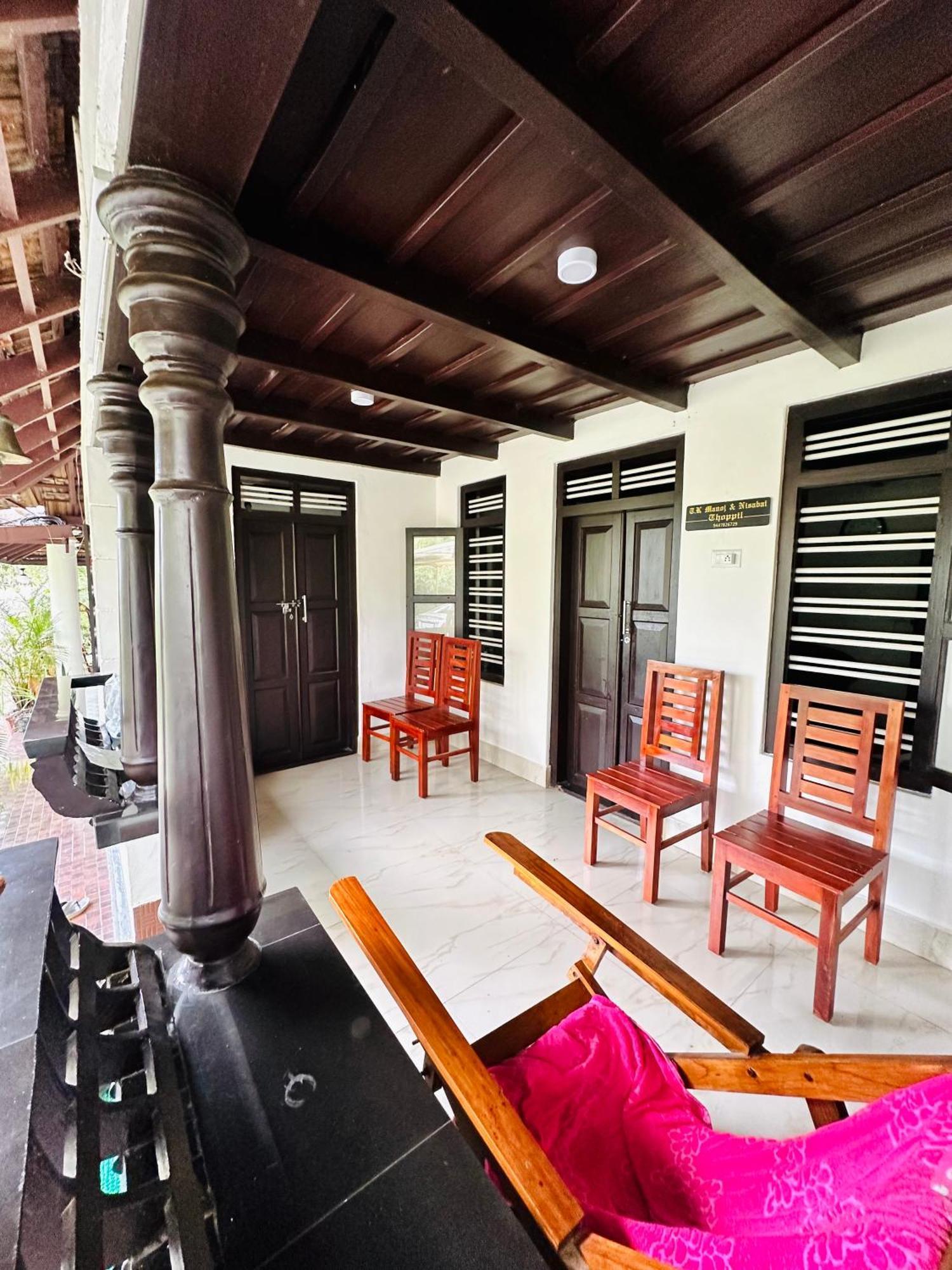 Thoppil Homestay Munnar Extérieur photo