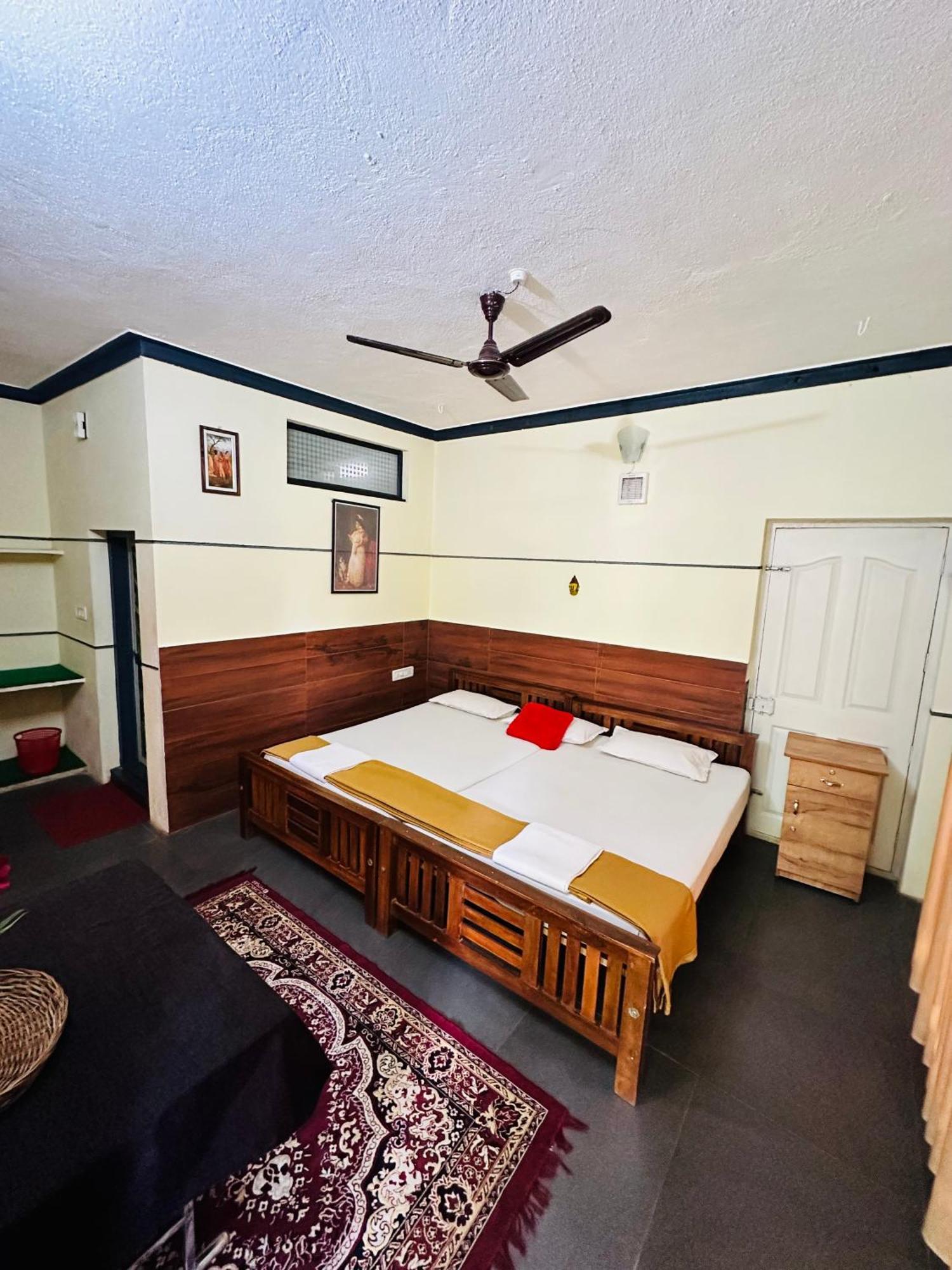 Thoppil Homestay Munnar Extérieur photo