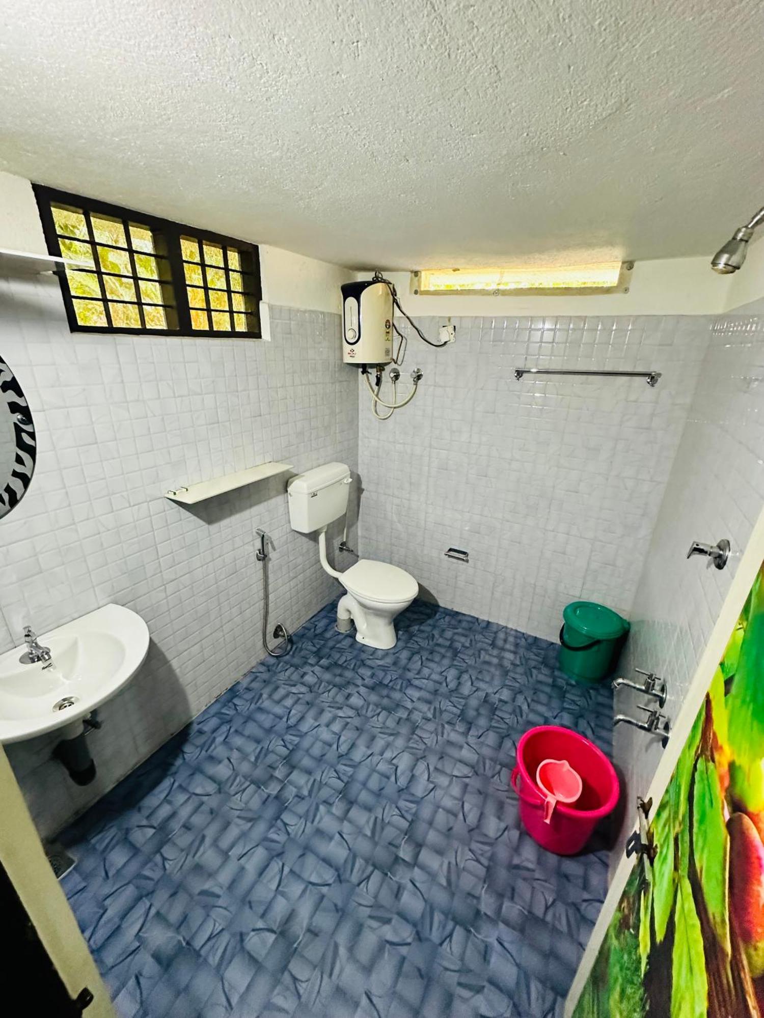 Thoppil Homestay Munnar Extérieur photo